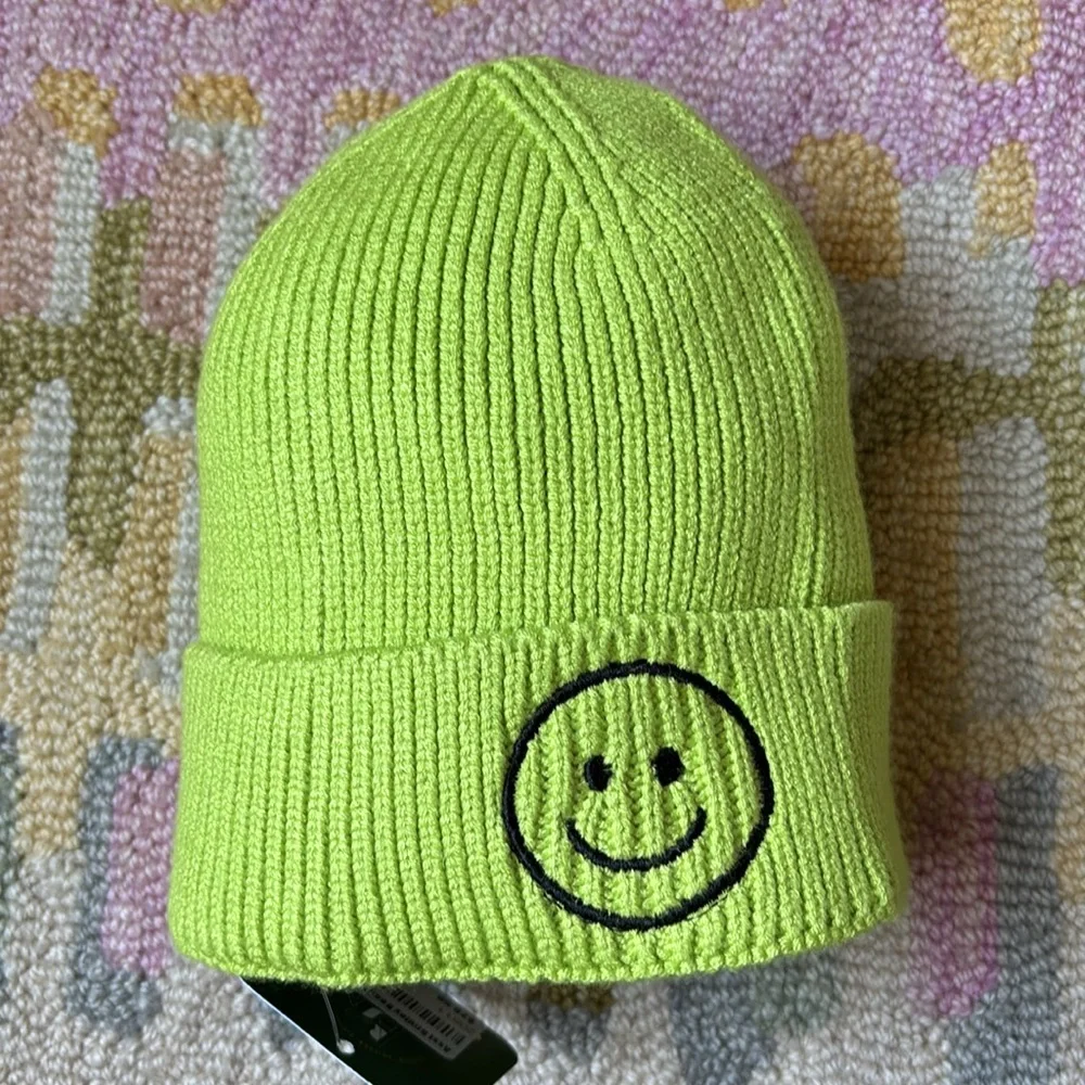 🍦HOST PICK🍦Rainbow Unicorn Birthday Surprise Smiley Beanie Bright Green LIME nwt